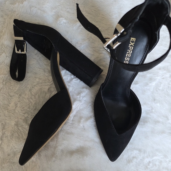 Express Black Women's Shoes - Picture 6 of 6